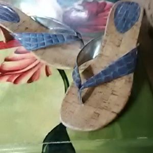 Blue aligator sandals